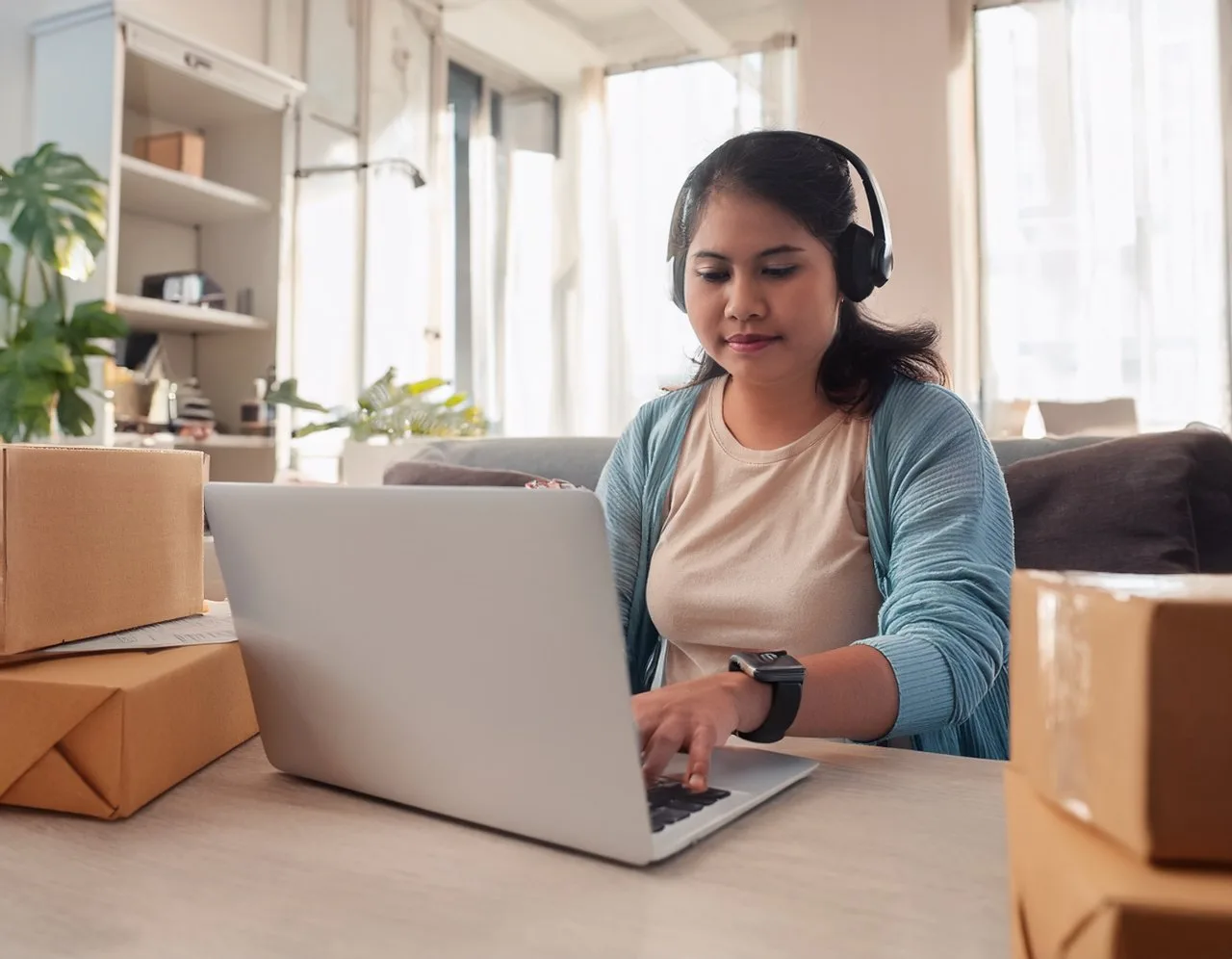 Ecommerce website accessibility: a blind shopper buying online with a screen reader
