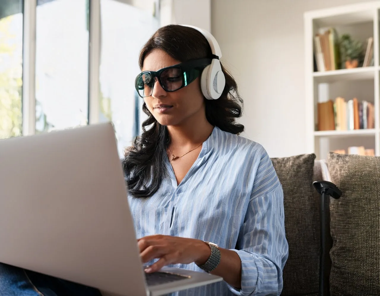 Screen reader user browsing a WordPress website